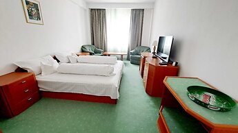 Hotel Iadolina