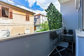 Luxury Hedone Apartment with Private SPA Zone