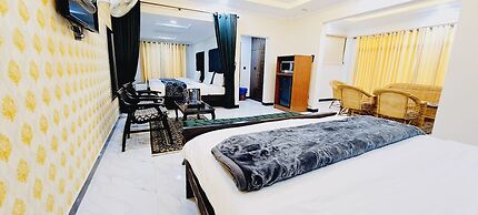 Grand Taj Hotel