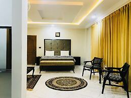 Grand Taj Hotel