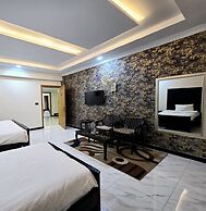 Grand Taj Hotel