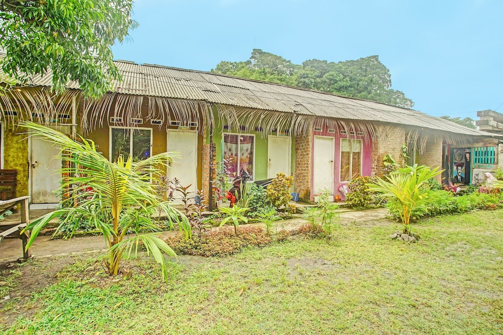 OYO 90279 Wartawan De Mansion
