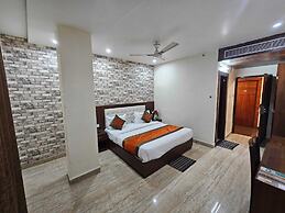 Hotel Midcity