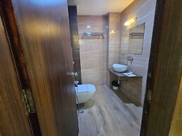 Hotel Midcity
