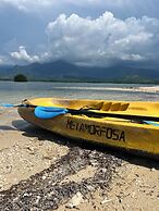 Mangroove Bay Boutique Hostel