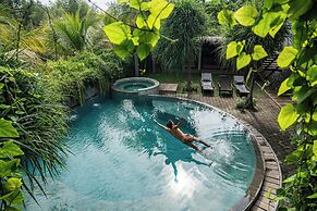 Mangroove Bay Boutique Hostel