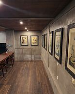 Mangroove Bay Boutique Hostel