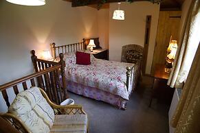 Cottage - Sleeps 2 - Garden - Parking