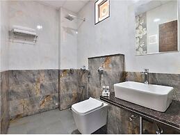 The Sky Comfort - Hotel Parth Inn
