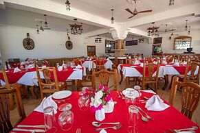 Sunny Palms Beach Bungalows