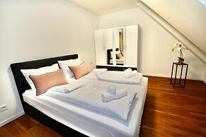 DM & S Apartment