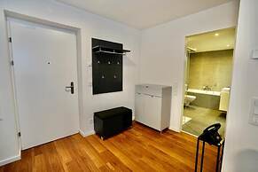 DM & S Apartment