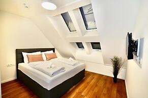 DM & S Apartment