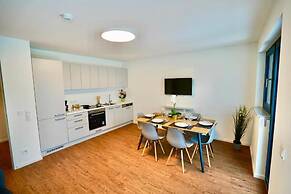 DM & S Apartment