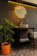 La Banksia Hotel
