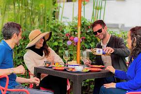 La Banksia Hotel