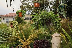 La Banksia Hotel