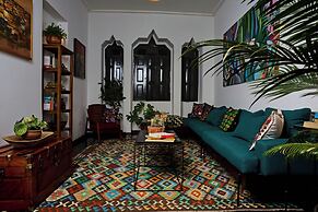 La Banksia Hotel