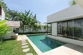Lady Swan Villa