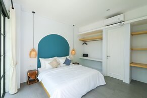 Lady Swan Villa