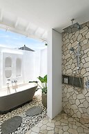 Lady Swan Villa