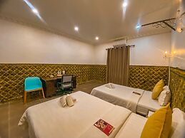 Le Hotel Hotel