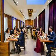 FabHotel Devanshi Inn