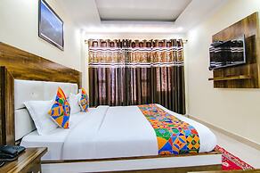 Fabhotel The Eden