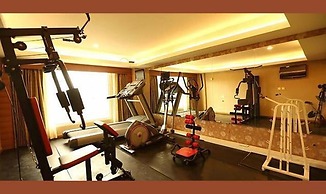 Fabhotel Prime Le Palace