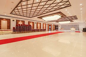 Fabhotel Double Tree