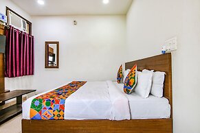 Fabhotel The Orient