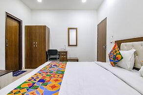 Fabhotel The Orient