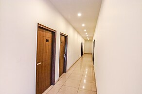Fabhotel The Orient