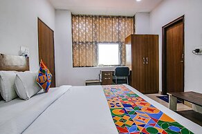 Fabhotel The Orient
