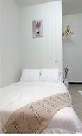MONTANA Hotel & Hostel Phuket