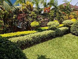 White Stone Apartment KIMIHURURA
