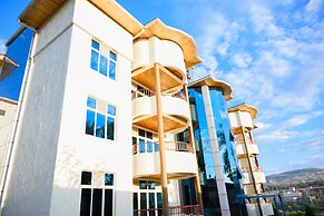 White Stone Apartment KIMIHURURA