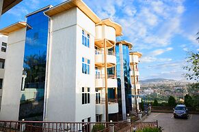 White Stone Apartment KIMIHURURA