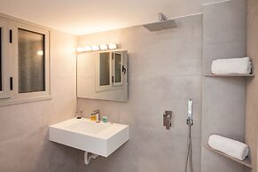 Modern Brand new apt In Athens Centre