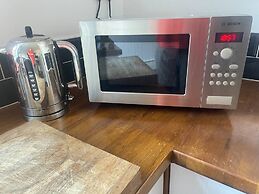 Commuters Getaway Chesterfield