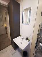 Luxurious 2-bed Apartment in Belfast Centre