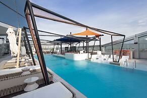 SO/ Uptown Dubai