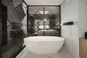 SO/ Uptown Dubai