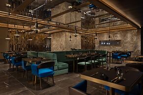 SO/ Uptown Dubai