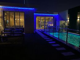 Aria chalets and chalets