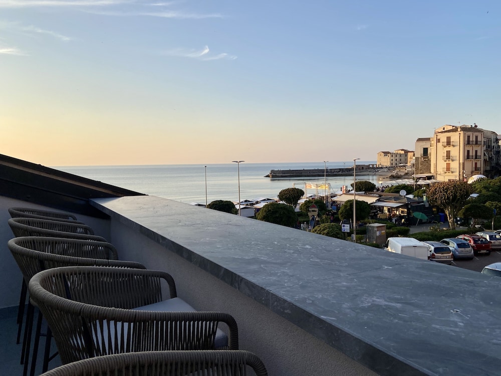 Salemare Rooms & Suites