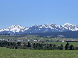 Lovely Mountain Apartment Zakopane 14km