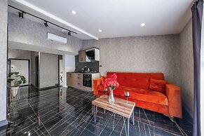 Mrt Suites Lara
