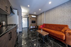 Mrt Suites Lara