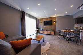 Mrt Suites Lara